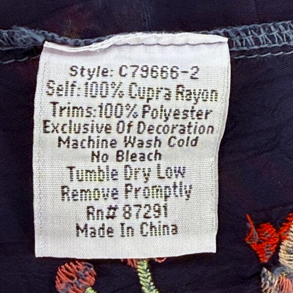 Johnny Was Olivia Embroidered Boho Blouse Top Size Large C79666-2 Floral Bird - Picture 9 of 10